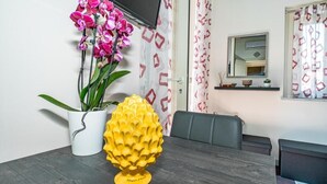Apartemen, dapur, pemandangan kota | Interior