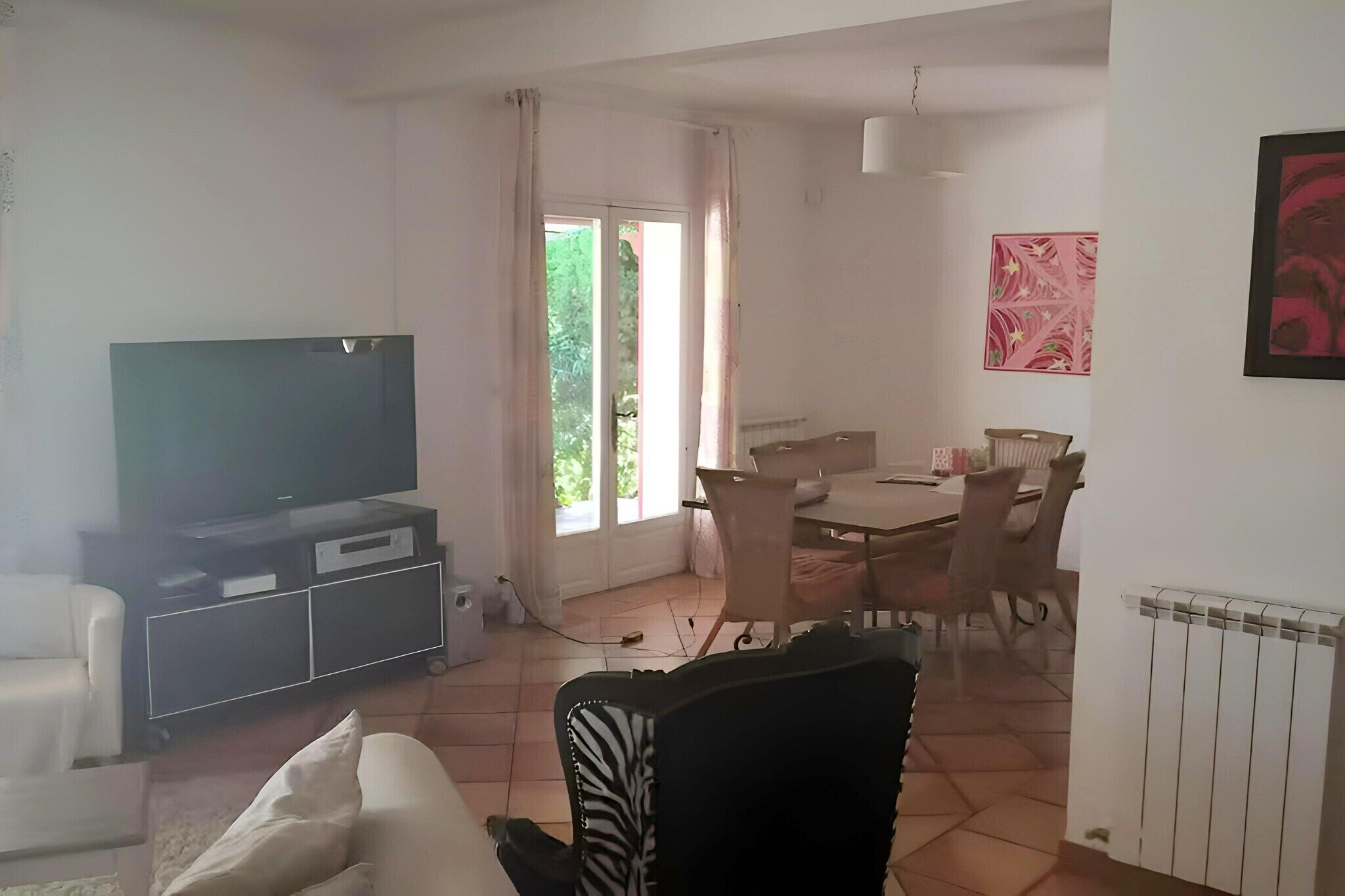 Smart TV, offices