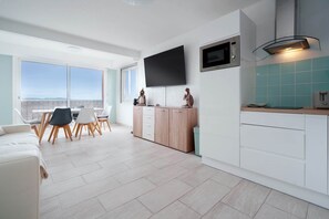 Interior - Light Filled Property Near Sea (Agde)
