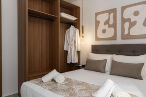 5 bedrooms, iron/ironing board, travel cot, Internet - Stone Heaven Luxury Villa (Chania)