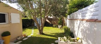 fully-equipped house 300 meters from the beach, 800 meters from La Cotinière.