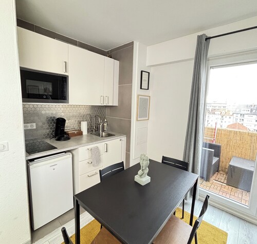 Soh Rent Appartement cozy Strasbourg Wifi Terrasse St Aloise