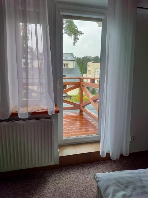 Deluxe Double Room, Balcony, Courtyard View | Free WiFi