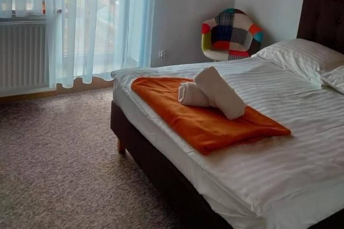 Chambre Double Deluxe, balcon, vue cour intérieure | Wi-Fi gratuit