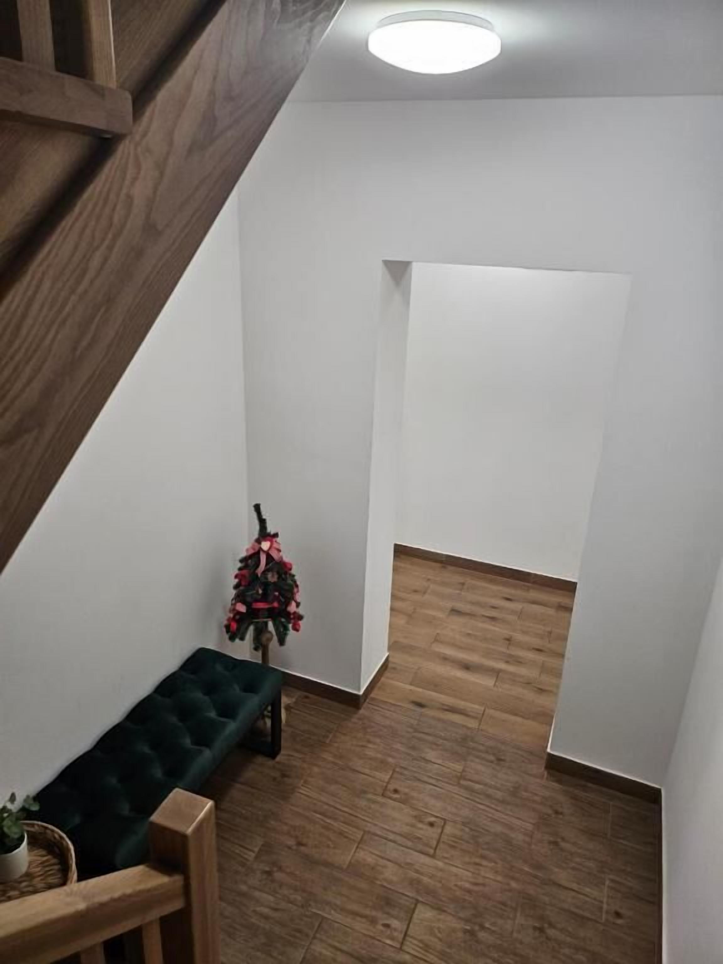 Comfort eenpersoonskamer, uitzicht op binnenplaats | Interieur