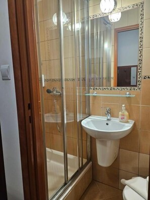 Unclassified image, 3 of 77, button - HEL WIENIEC ZDRÓJ (Wieniec-Zdrój)