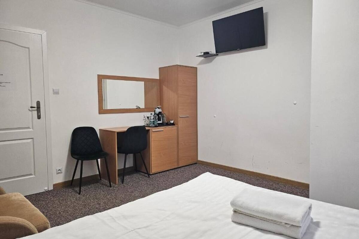 Classic Double Room, Courtyard View