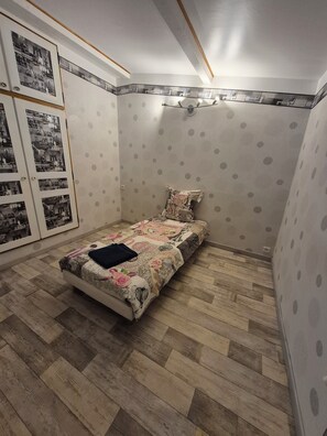 Immagine non classificata, 2 di 6, pulsante