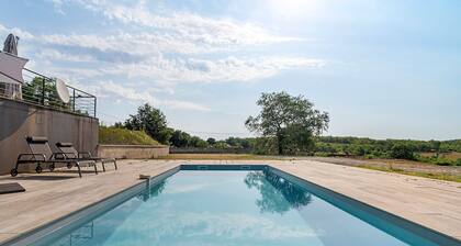 Holiday Home Alfaro with Private Pool