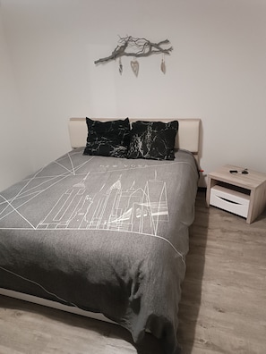 3 chambres, draps fournis
