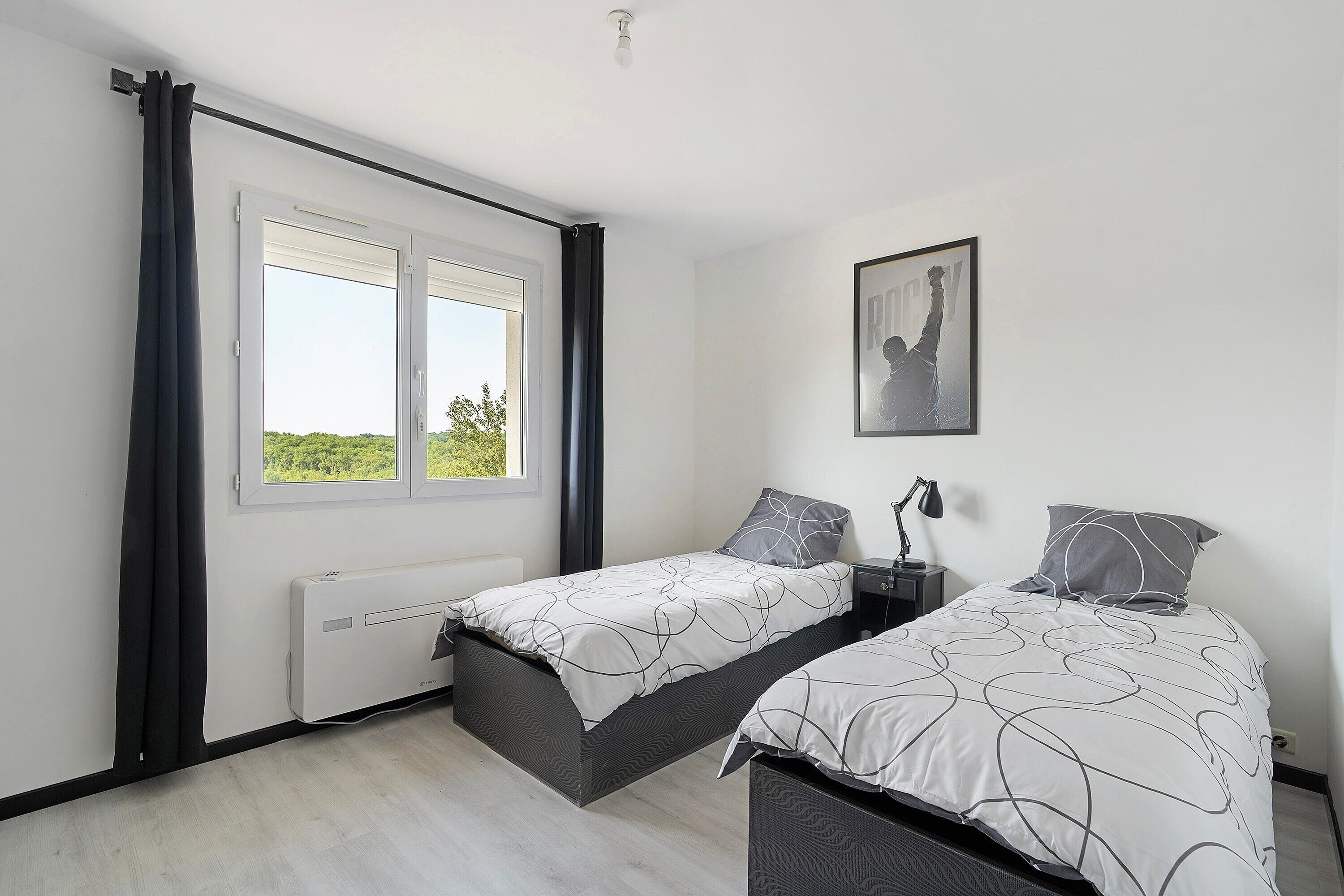 3 habitaciones y ropa de cama 