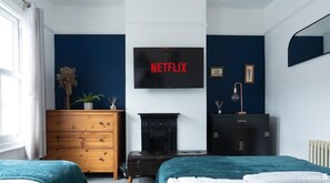 3 habitaciones, acceso a internet y ropa de cama 