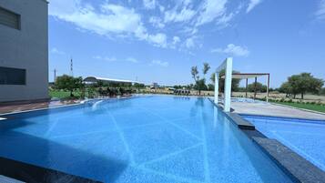 Seasonal outdoor pool