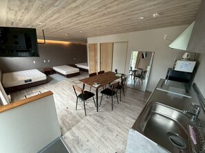 Vila superluxo, várias camas, cozinha, vista para o jardim