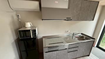 Luxury Villa, Multiple Beds, Kitchen, Garden View | Private kitchen