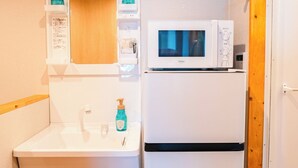Comfort-Doppelzimmer, Mikrowelle, Gartenblick | Mikrowelle