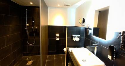 Koblenz Hotel Valley Suite With Hot Tub