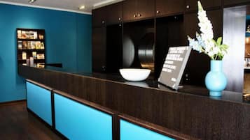 Apartment | Reception