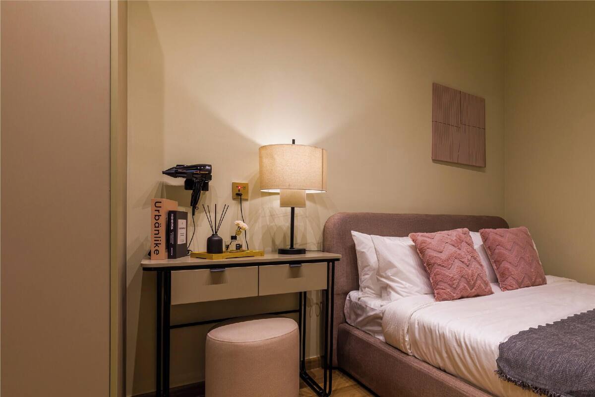 Signature One Bedroom Suite | Premium bedding, blackout drapes, iron/ironing board, WiFi (free)