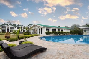 Unclassified image, 4 of 36, button - Baris resort Corbett (Ramnagar)