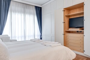 4 makuuhuonetta, silitysrauta/-lauta, Wi-Fi, vuodevaatteet