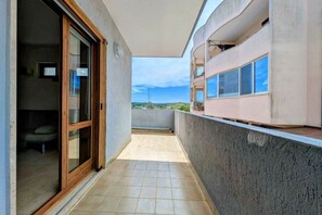 Terrace/patio - Dimora Mare Blu: comfort and relaxation in Otranto, just minutes from the sea (Otranto)