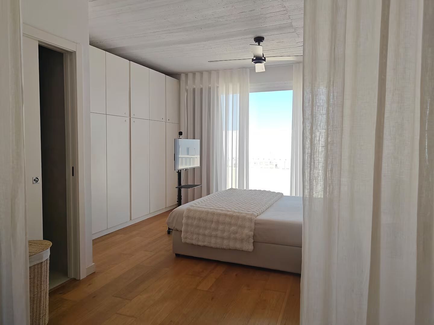 Cobertura, vista para a cidade