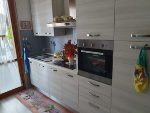 Eigene Küche