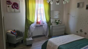 2 Schlafzimmer, Bügeleisen/Bügelbrett, WLAN, Bettwäsche
