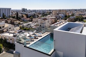 Appartement, 1 chambre, balcon, vue ville | Piscine