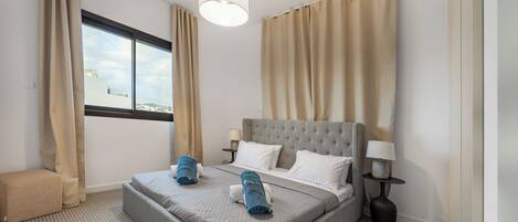 公寓, 1 間臥室, 露台, 城市景 | 2 間睡房