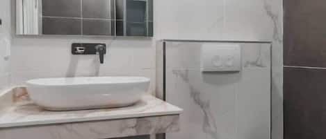 Shower, bidet, toilet paper