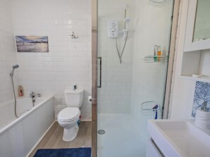 Bathroom - The Old Rectory Retreat (Ventnor)