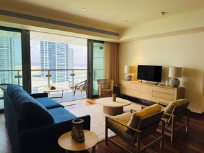 Living area - Azure Casa at Cinnamon Life Residence (Colombo)