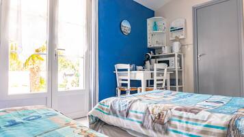 1 bedroom, WiFi, bed sheets