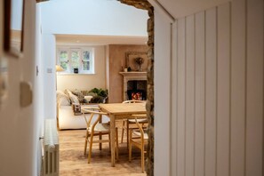 Nicht klassifiziertes Bild, 3 von 33, Schaltfläche