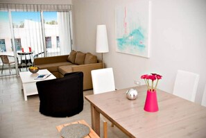 Interior - Napian Premium suite 24 (Ayia Napa)