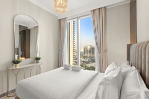 Room - FIRST CLASS | 2BR | Luxe Stay Near Dubai Creek Hub (Dubai Creek Harbour)