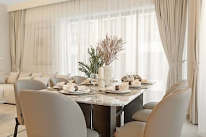 Dining - FIRST CLASS | 3BR | Luxury Living at Creek Beach (Dubai Creek Harbour)