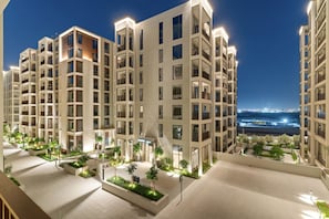Exterior - FIRST CLASS | 3BR | Luxury Living at Creek Beach (Dubai Creek Harbour)