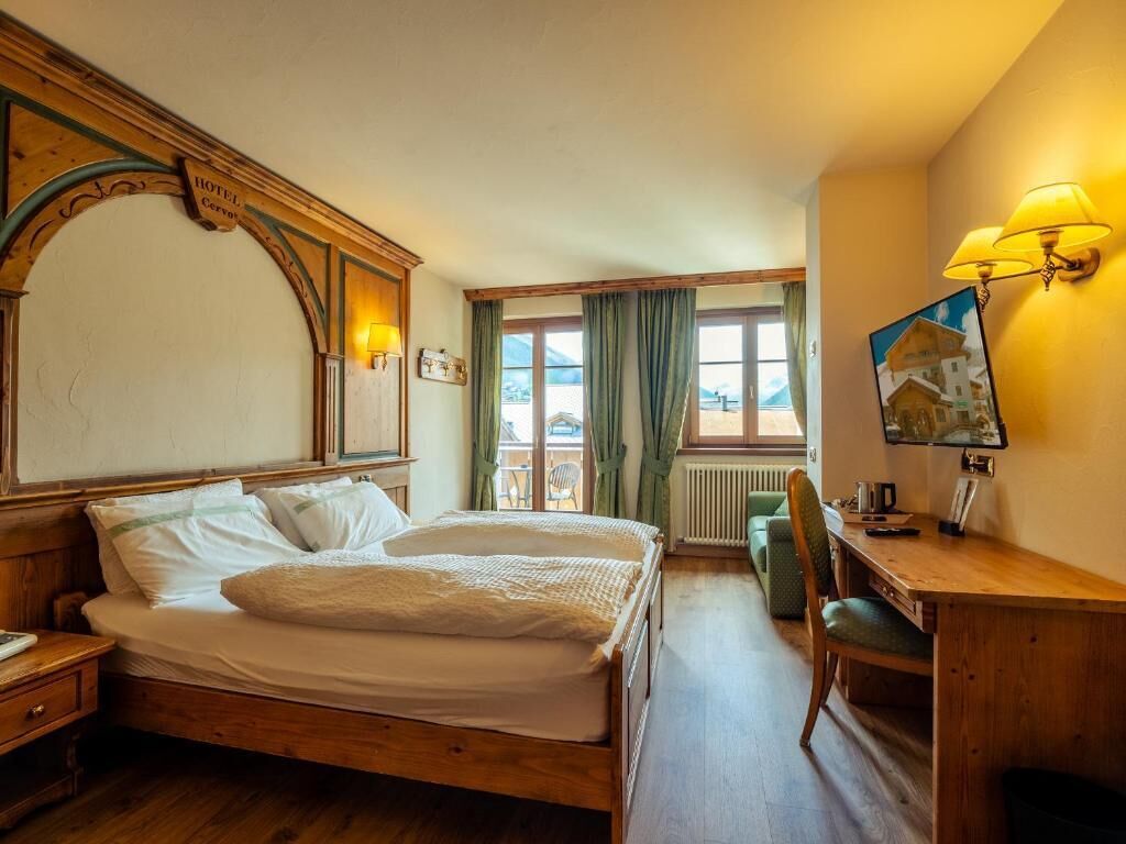 Superior Double or Twin Room, Balcony, Mountain View