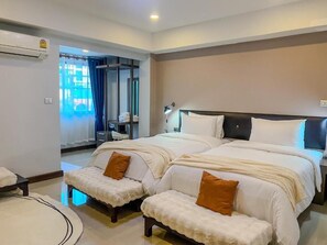 Deluxe Twin Room - CRAFT 7th Boutique Nimman (Muang Chiang Mai)