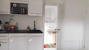 Unclassified image, 5 of 12, button - Studio room near Koblenz (Sankt Sebastian)