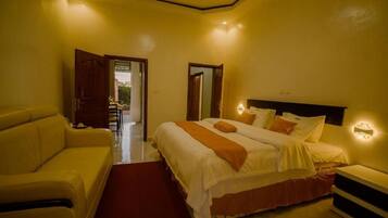 Deluxe Apartment, Balcony, Garden View