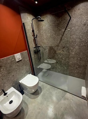 Imagen sin descripción, 5 de 17, botón