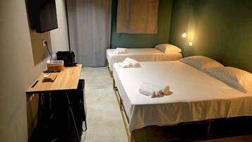 Familie vierpersoonskamer, patio