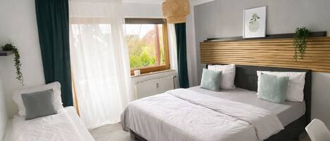 2 bedrooms, WiFi, bed sheets