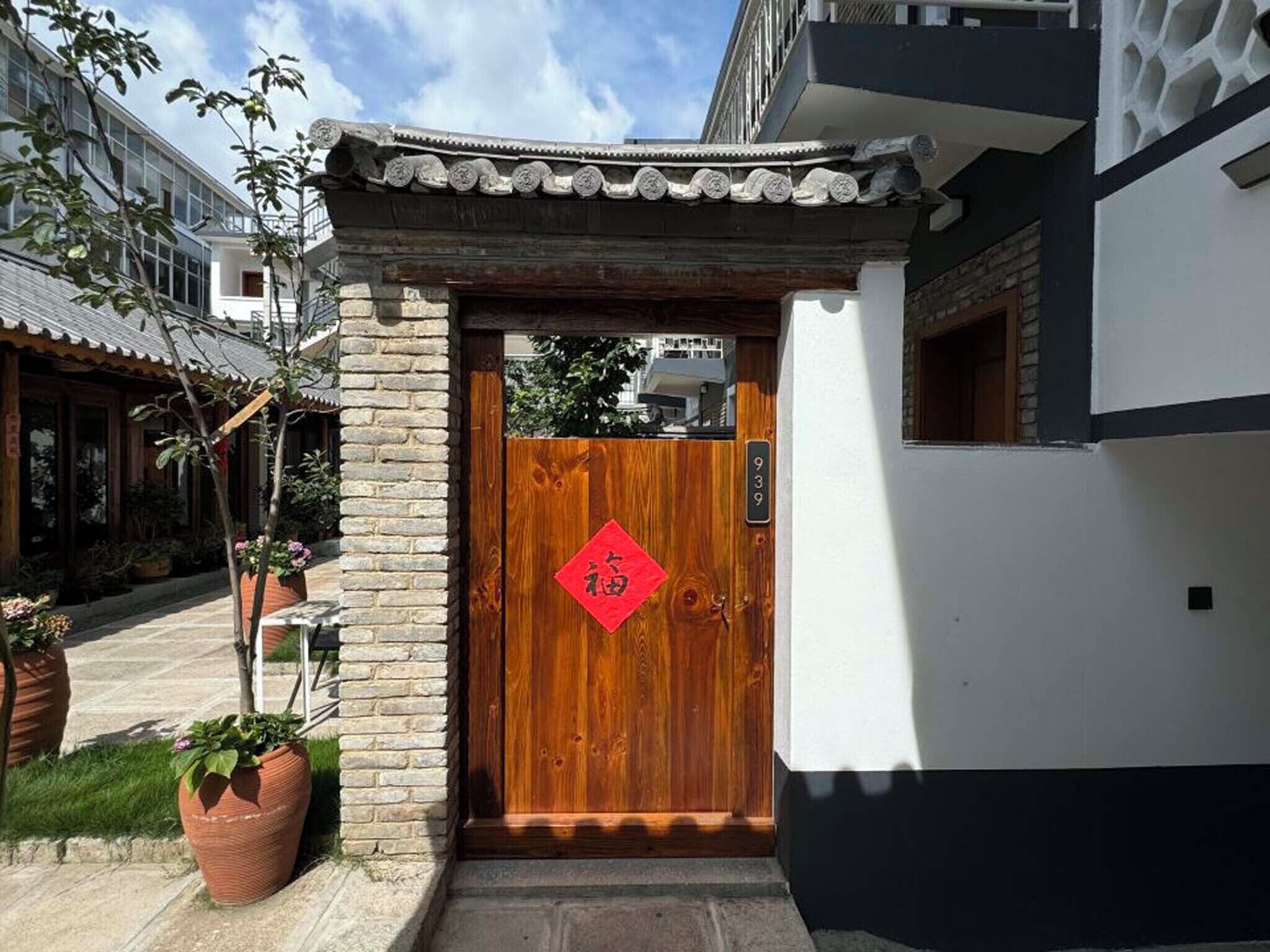 Family Suite, Courtyard View | Courtyard view