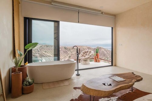 Native Residence- Miel