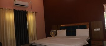 Royal Chuka Farm Stay